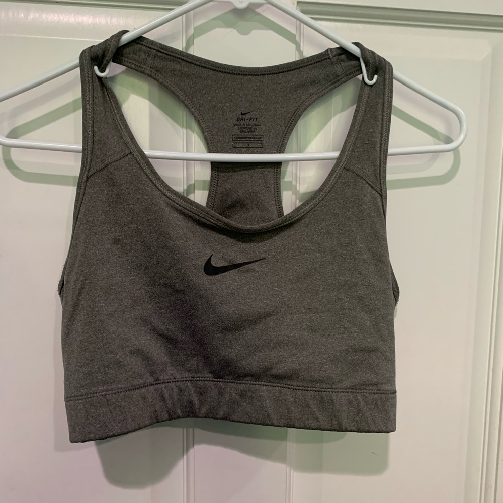Large Nike sports bra